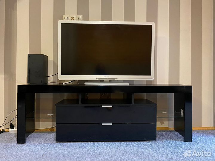 Тумба под тв