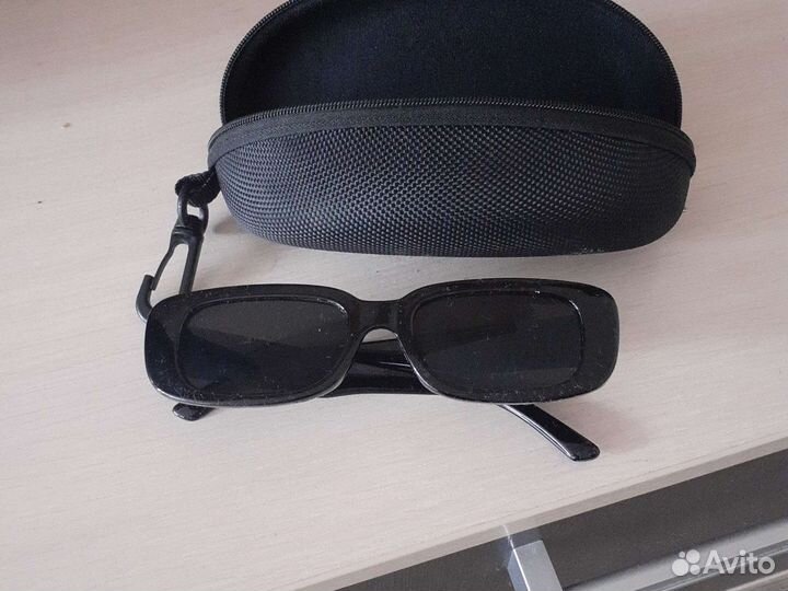 Солнцезащитные очки