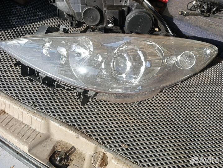 Фара левая peugeot 307