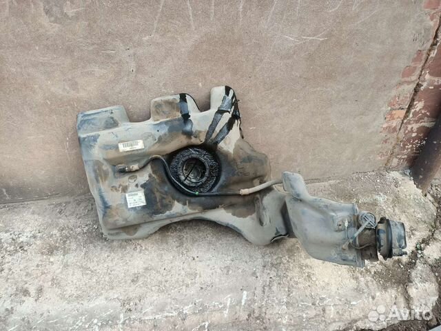 Топливный бак Audi A6 C5. 2,5 TDI