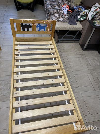 Детская кровать 2 штуки