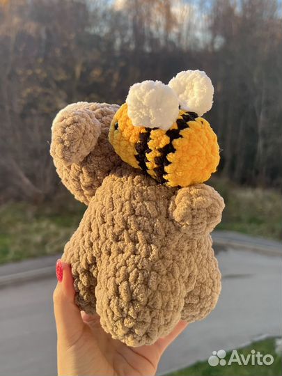 Плюшева вязаная игрушка Мишка Брауни с другом