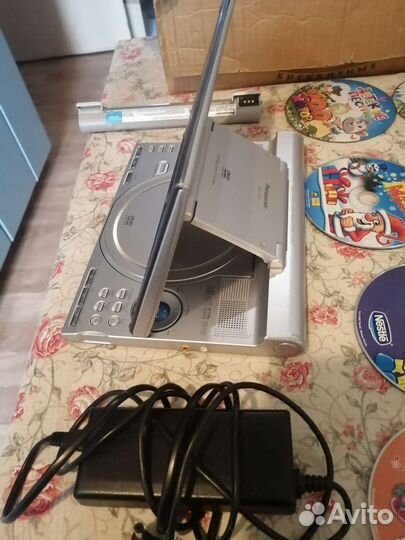 Портативный видеопроигрыватель