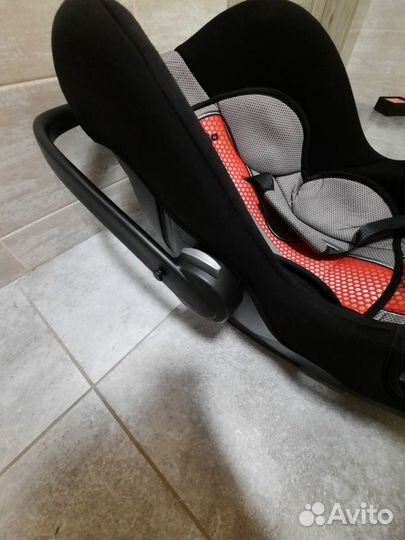 Автокресло nania группы 0+