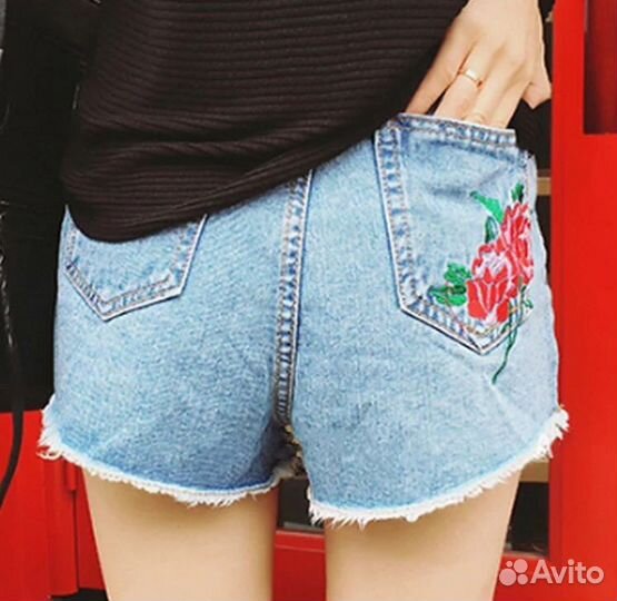 Шорты женские