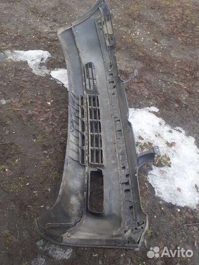 Бампер передний golf 4