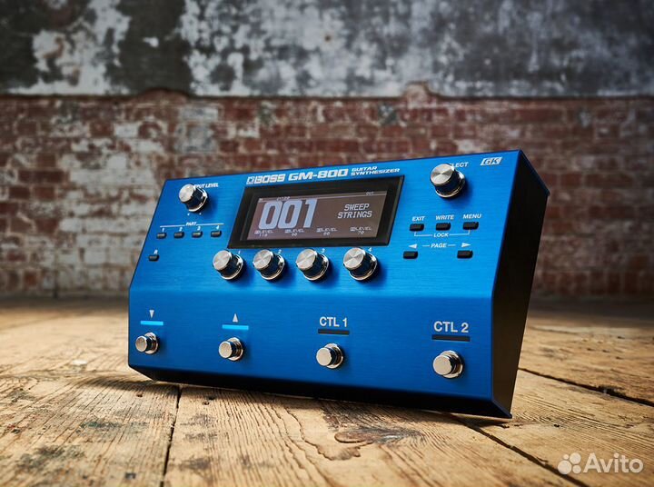 Boss GM-800 Guitar Synthesizer