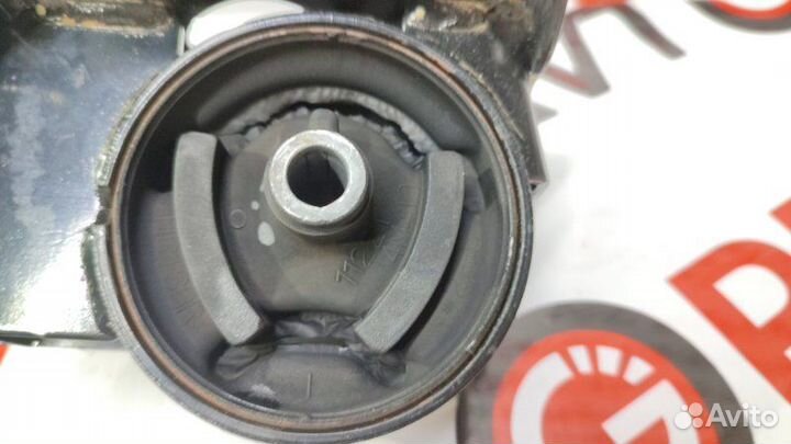 Подушка двигателя левая Nissan Bluebird Sylphy