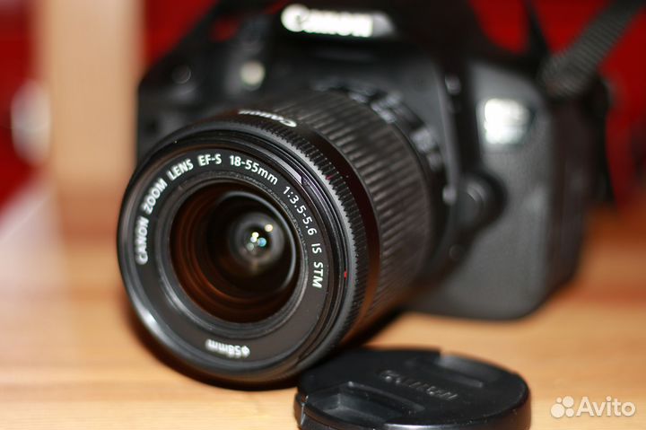 Canon 700D