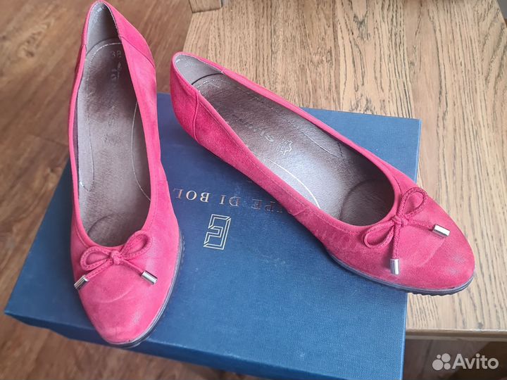 Балетки туфли новые женские раз 38
