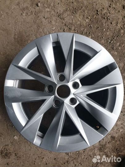 Skoda octavia A8 диск колесный 1шт