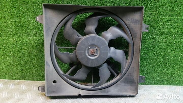 Диффузор радиатора Hyundai Santa Fe Левый