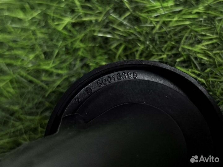 Крышка маслозаливной горловины Bmw 5-Series G30