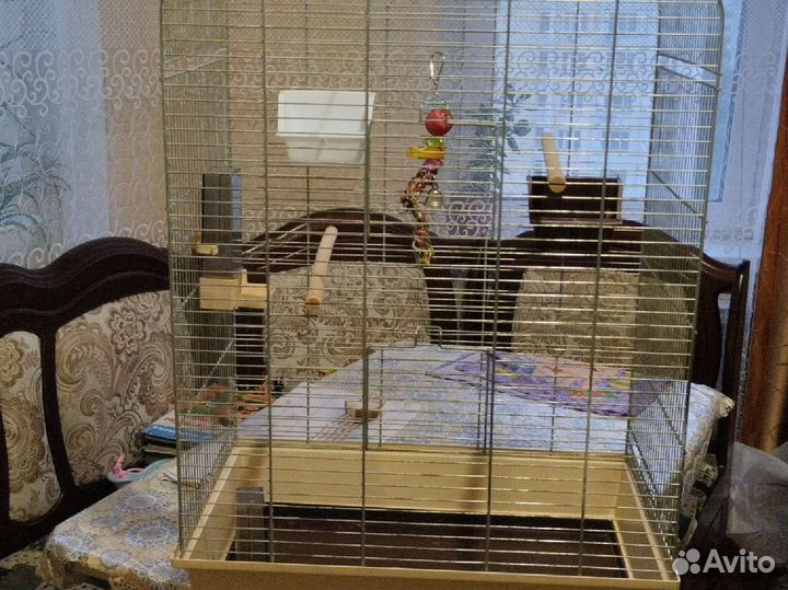 Клетка для попугая,большая