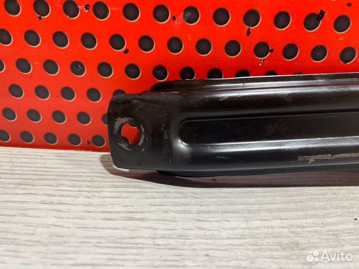 Кронштейн подрамника Mercedes-Benz S W222 2018