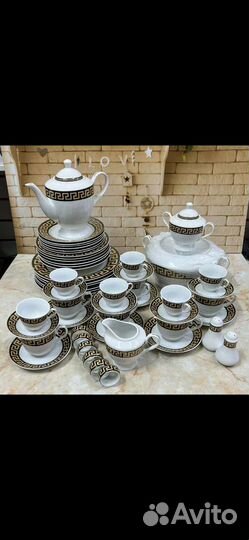 Набор столовой посуды новый