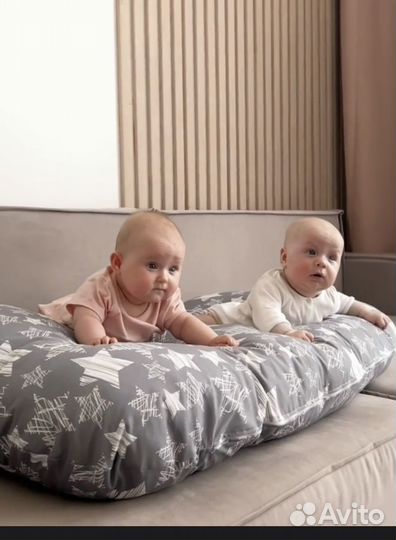 Подушка для кормления двойни