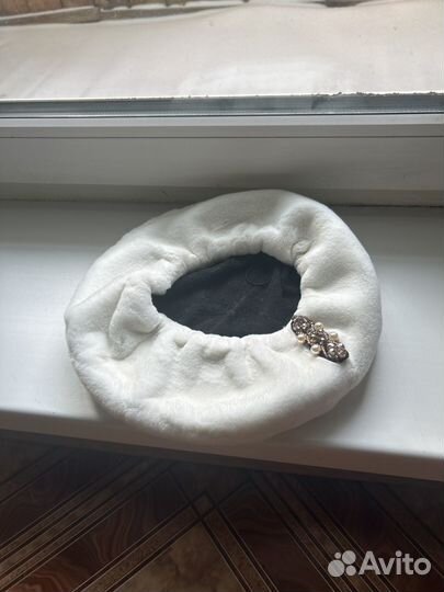 Берет женский зимний