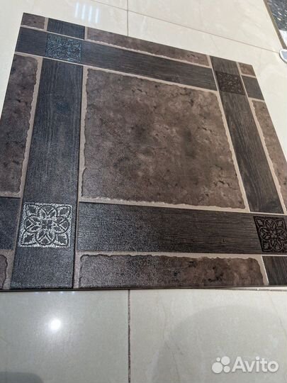 Керамогранит 50x50 Шато 4 коричневый