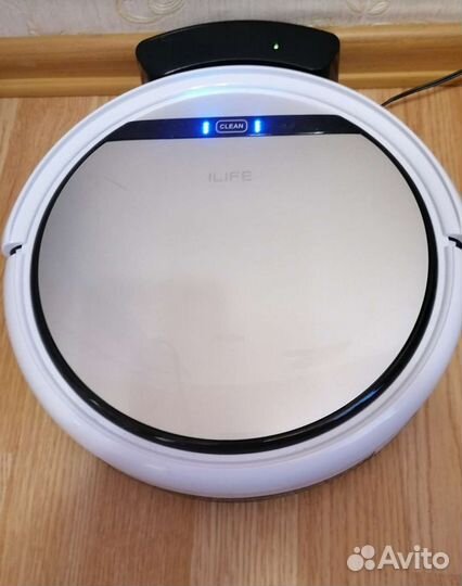 Робот пылесос ilife v50