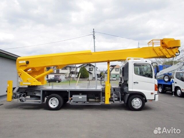 Hino Ranger Автовышка 27 метров