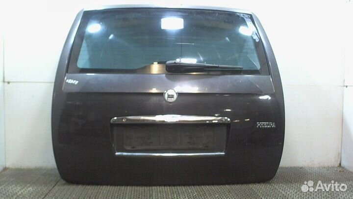 Крышка багажника Lancia Phedra, 2004