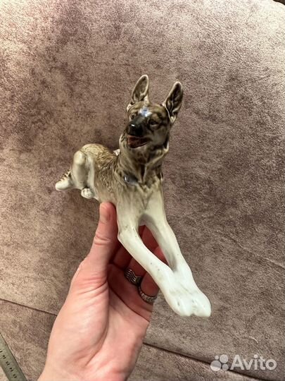 Фарфоровая статуэтка. Благотворительная продажа