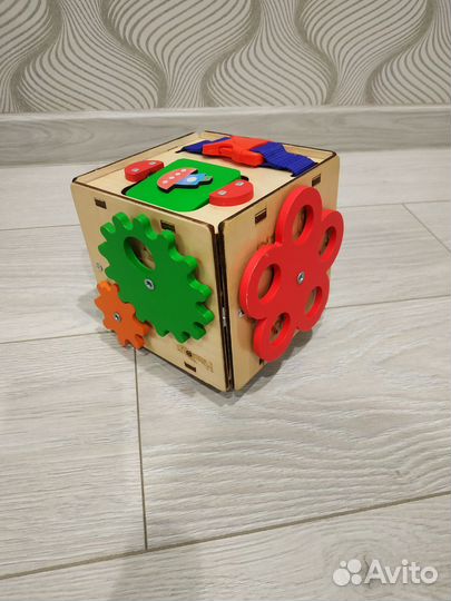 Бизиборд кубик Kim Toys