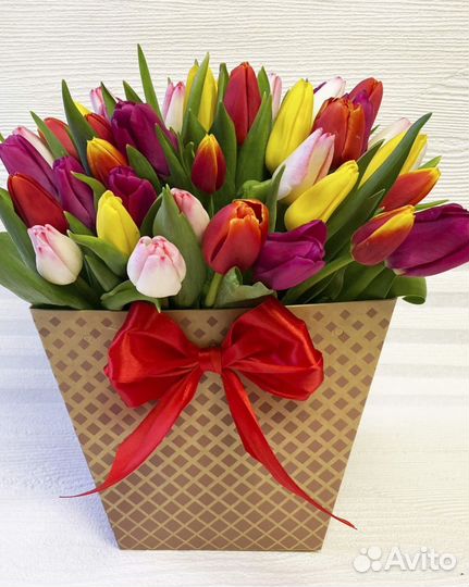 Тюльпаны в букет