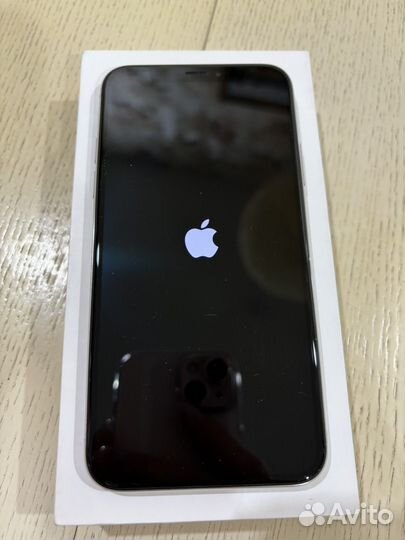 iPhone X, 64 ГБ