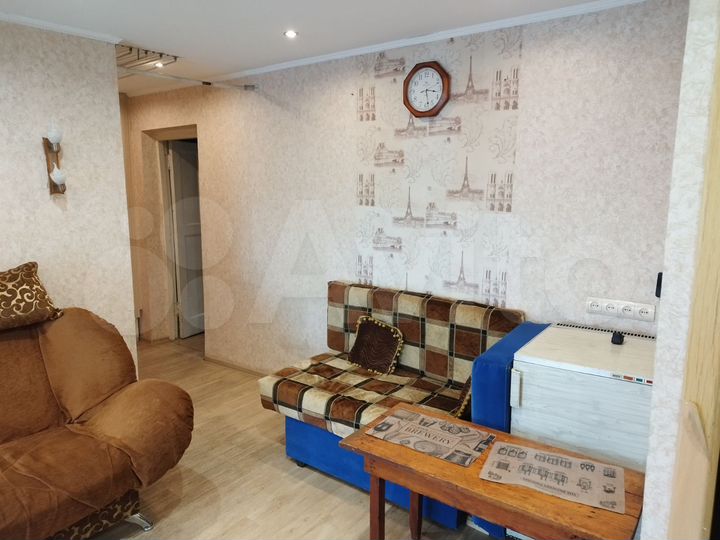 3-к. квартира, 50 м², 2/5 эт.