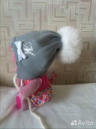 Новые зимняя шапка с пумпоном