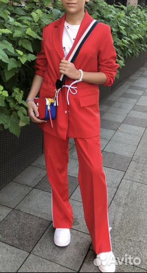 Стильный костюм на р 42/46 ф.urbantiger
