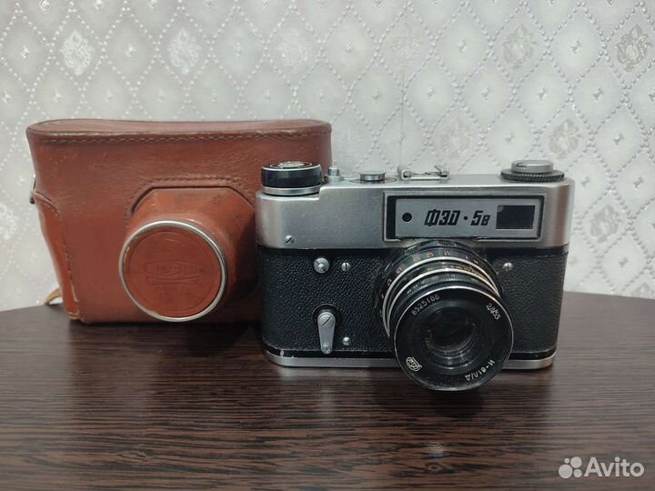 Плёночный фотоаппарат Фэд 5в