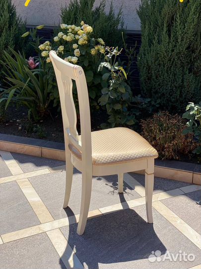 Столы и стулья новые