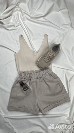 Легкие шорты на лето