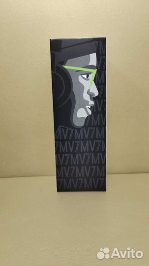 Микрофон Shure Motiv mv7