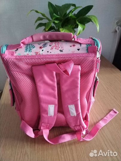 Ранец школьный для девочки