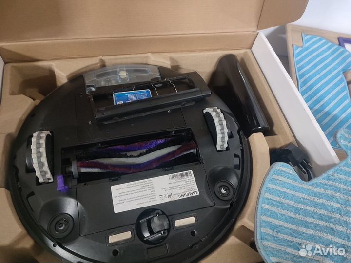 Робот-пылесос Samsung