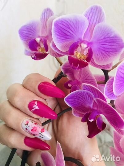 Наращивание ногтей