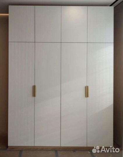 Шкаф на заказ современный