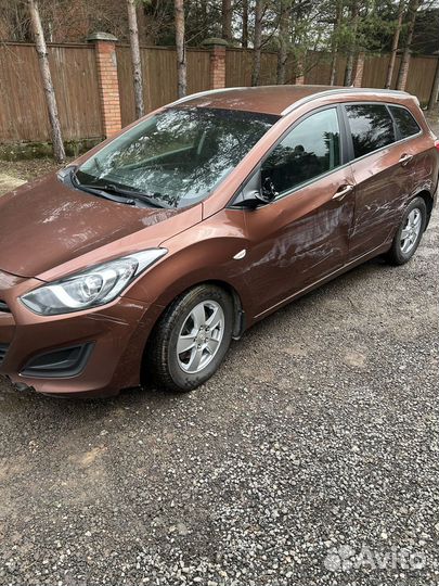 Hyundai i30 1.6 МТ, 2013, битый, 164 000 км
