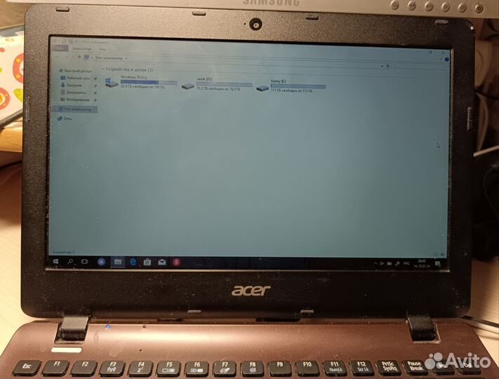 Acer E11