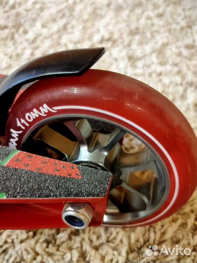 Самокат-кастом трюковой