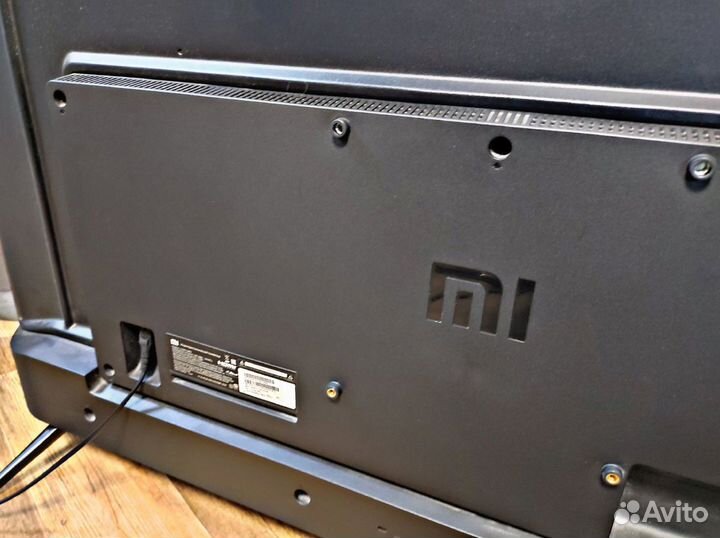 Телевизор Xiaomi Mi TV 4S 50