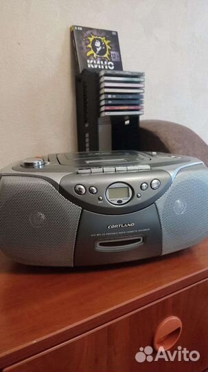 Магнитофон Cortland