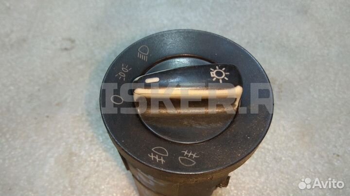 Кнопка вкл.света Фольксваген Поинтер