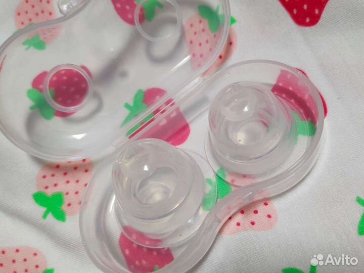 Накладки на грудь medela