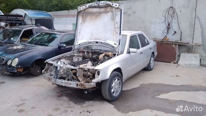 Запчасти Mercedes w124