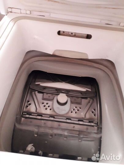 Стиральная машина с вертикальной загрузкой